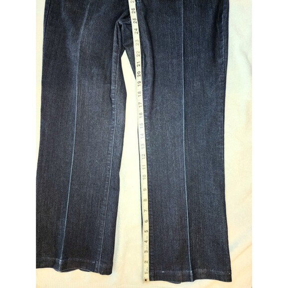 NYDJ Not Your Daughters Jeans Sz 6 Petite Dark Wash Denim Crop Bootcut Lift Tuck - Picture 7 of 9